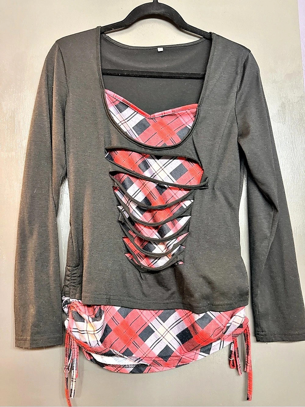 Long Sleeve Plaid Distressed Top in Black & Red Size Medium